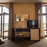 Premier - Center, Panorama View Hotel Veliko Tárnovo