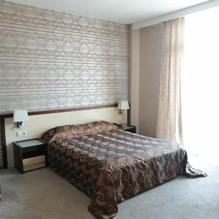 Premier - Center, Panorama View Hotel 4*