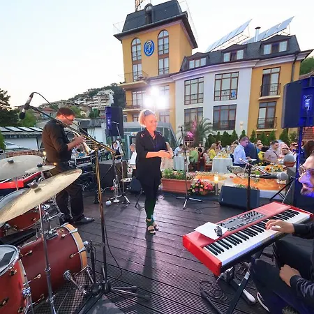 Premier - Center, Panorama View Hotel