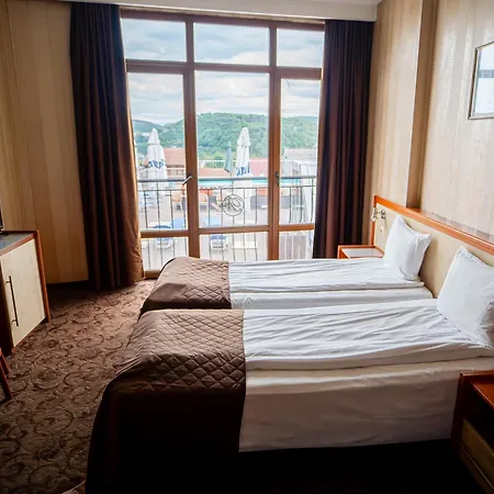 Хотел Premier - Center, Panorama View 4*