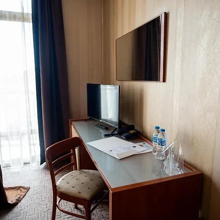 Premier - Center, Panorama View 4* Veliko Tárnovo
