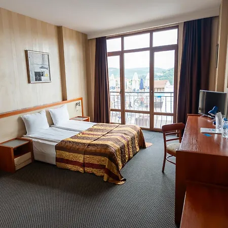 Premier - Center, Panorama View Велико Търново