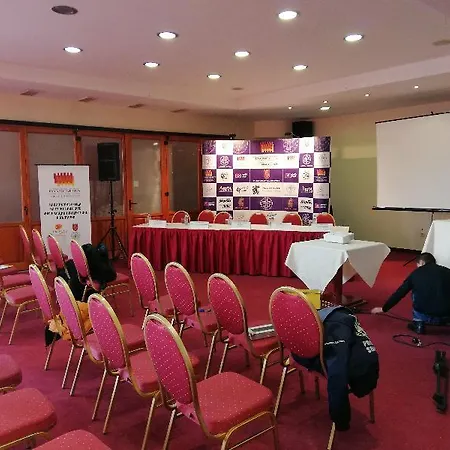 Premier - Center, Panorama View Hotel Veliko Tarnovo