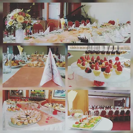 Premier - Center, Panorama View