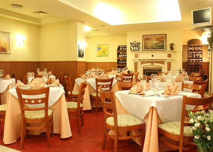 Premier - Center, Panorama View 4*