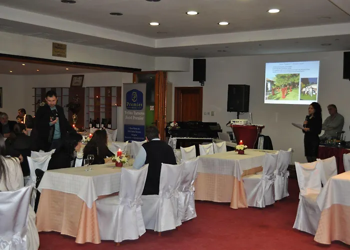 Premier - Center, Panorama View Hotel 4*